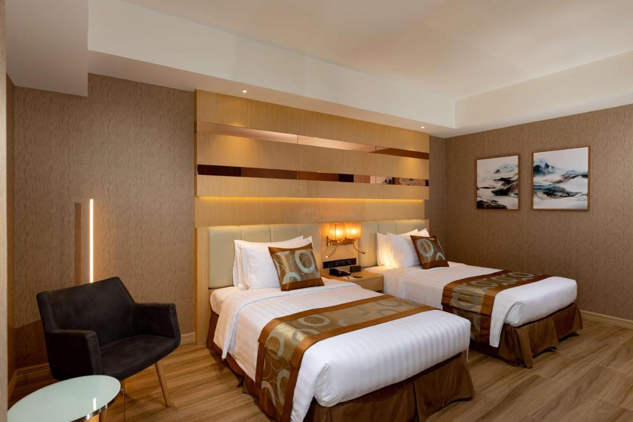 เบสต์ เวสเทิร์น เมโร คล้าร์ก Hotel อังเฮเลส ภายนอก รูปภาพ