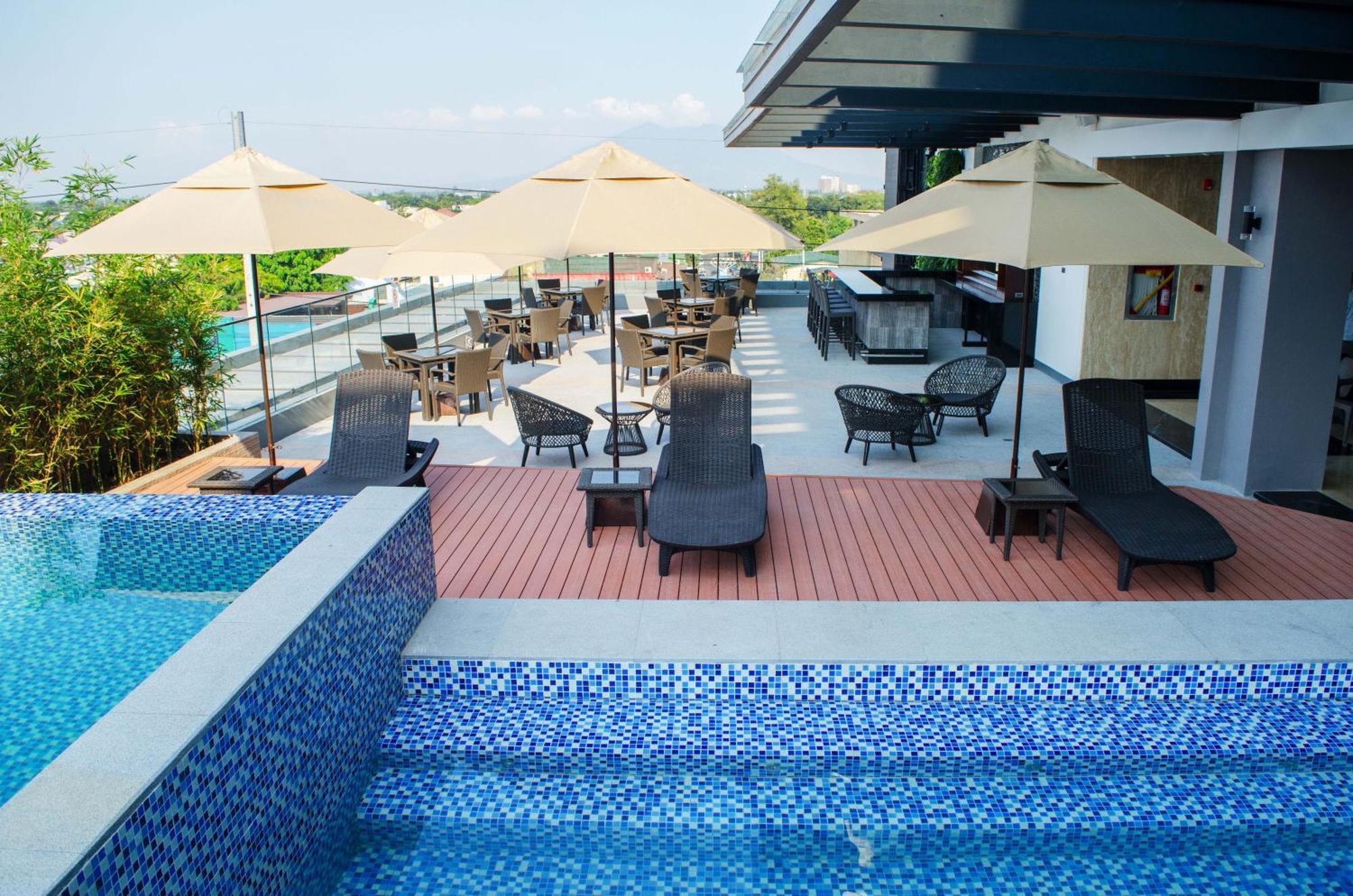 เบสต์ เวสเทิร์น เมโร คล้าร์ก Hotel อังเฮเลส ภายนอก รูปภาพ