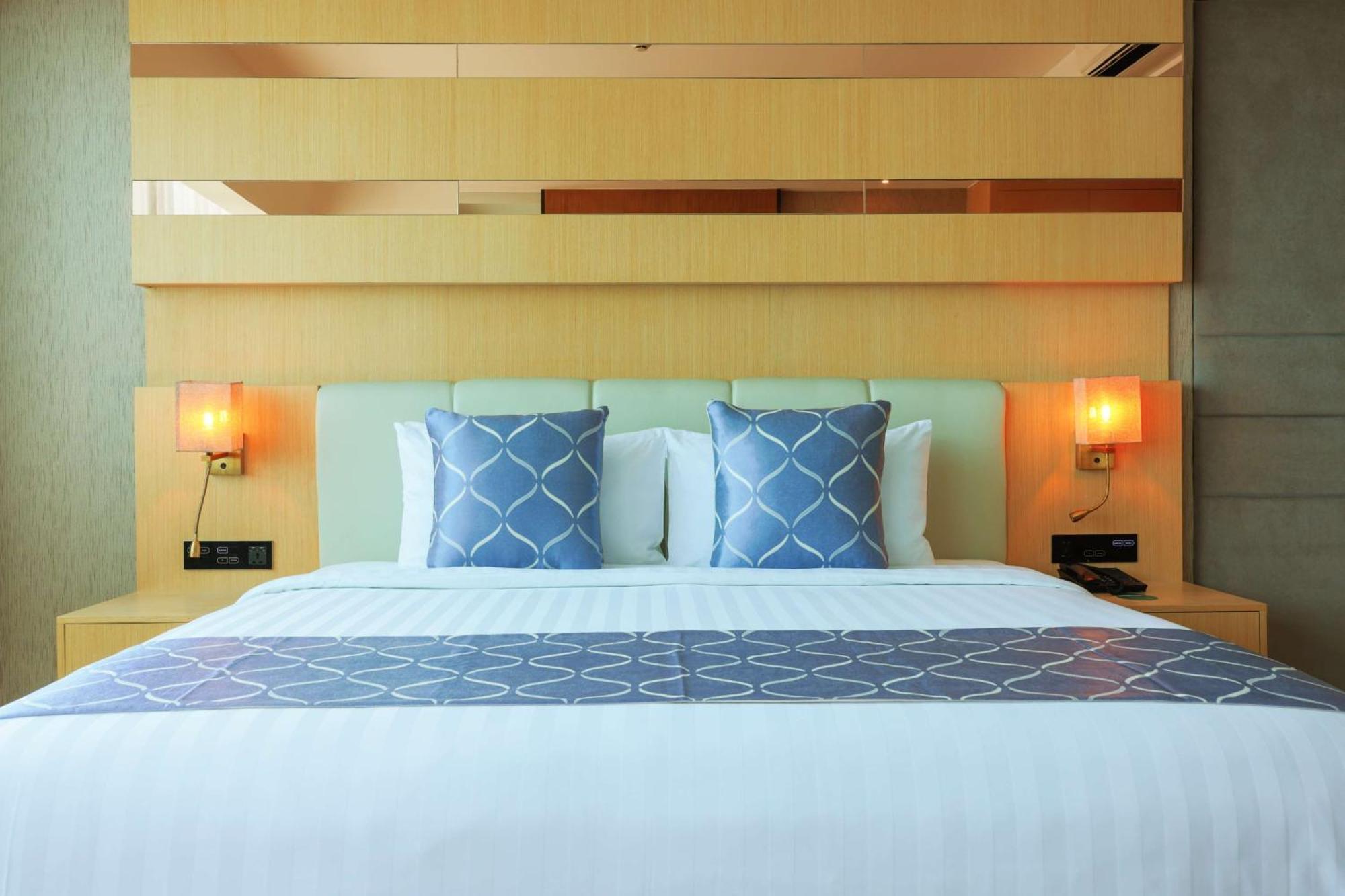 เบสต์ เวสเทิร์น เมโร คล้าร์ก Hotel อังเฮเลส ภายนอก รูปภาพ